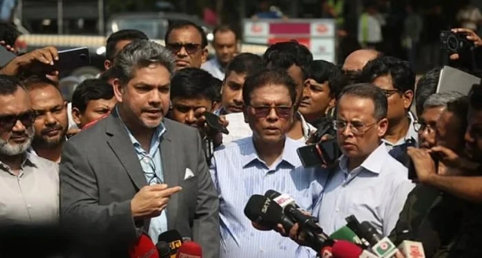 বিমানবন্দরে অগ্নিকাণ্ডে বিপুল ক্ষতি: রপ্তানির সুযোগ হারানোর আশঙ্কায় বিজিএমইএ
