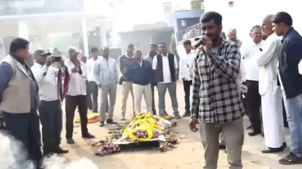 বাংলাদেশে বাম্পার ফলনে ভারতে পেঁয়াজের শেষকৃত্য!
