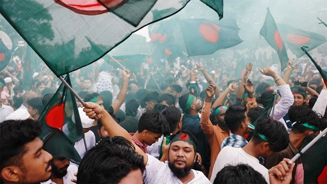 ভোটের লড়াইয়ে বিএনপি বনাম জামায়াত