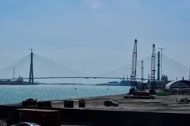 সেতু যুদ্ধের রোষানলে মার্কিন-কানাডা বাণিজ্য