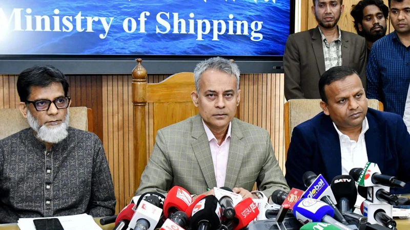 ভাড়া বাড়বে না, ঈদযাত্রায় চাঁদাবাজি রুখবে সরকার: শেখ রবিউল আলম
