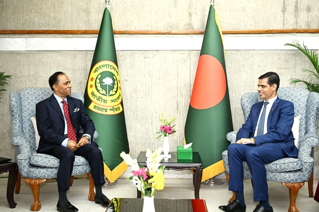 সার্ক ও দ্বিপক্ষীয় সম্পর্ক জোরদারে একমত ঢাকা-কাঠমান্ডু