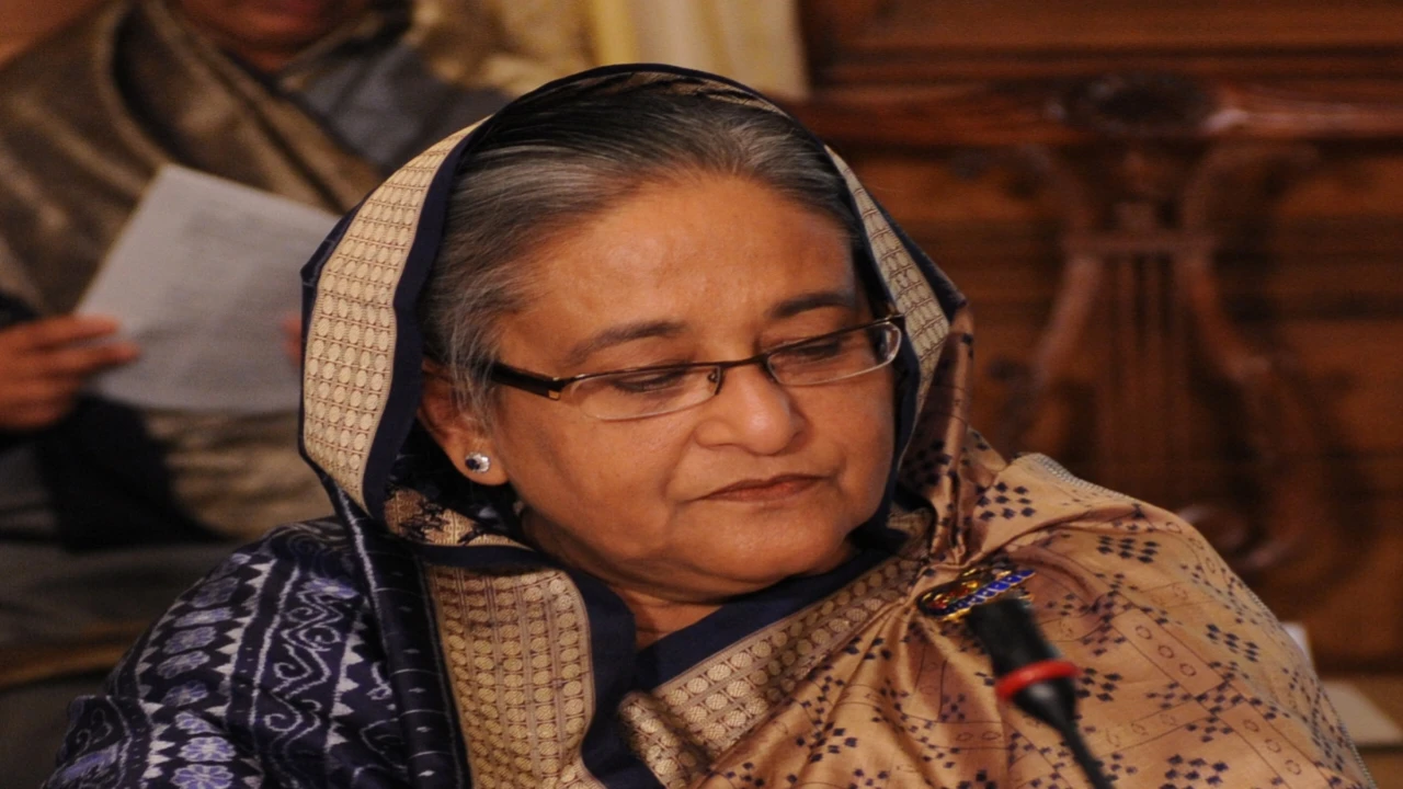 ‘চলতি বছরেই বাংলাদেশে ফিরব’- শেখ হাসিনা