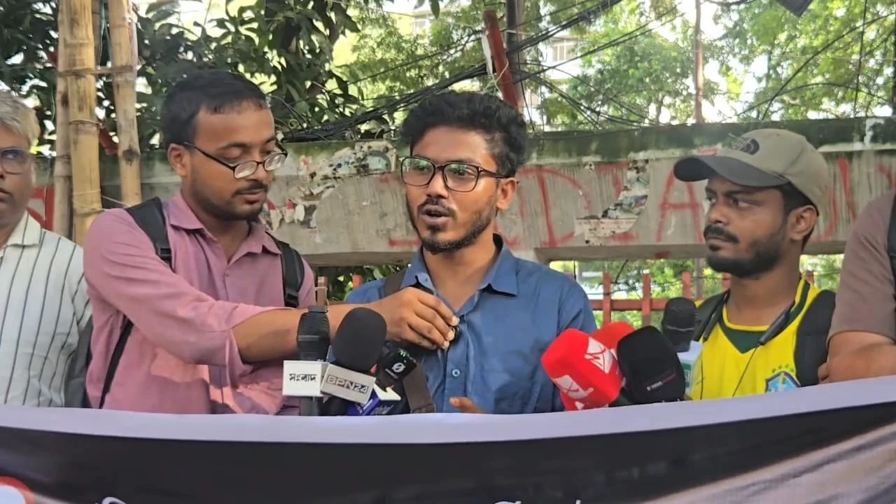 সাংবাদিক বুলবুলকে পুলিশি নির্যাতনের অভিযোগ, ২৪ ঘণ্টার আল্টিমেটাম
